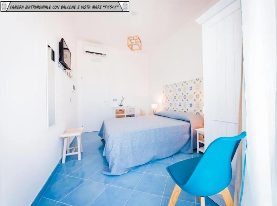 Zagma Un Passo Dal Mare Hotel Canneto  Italy