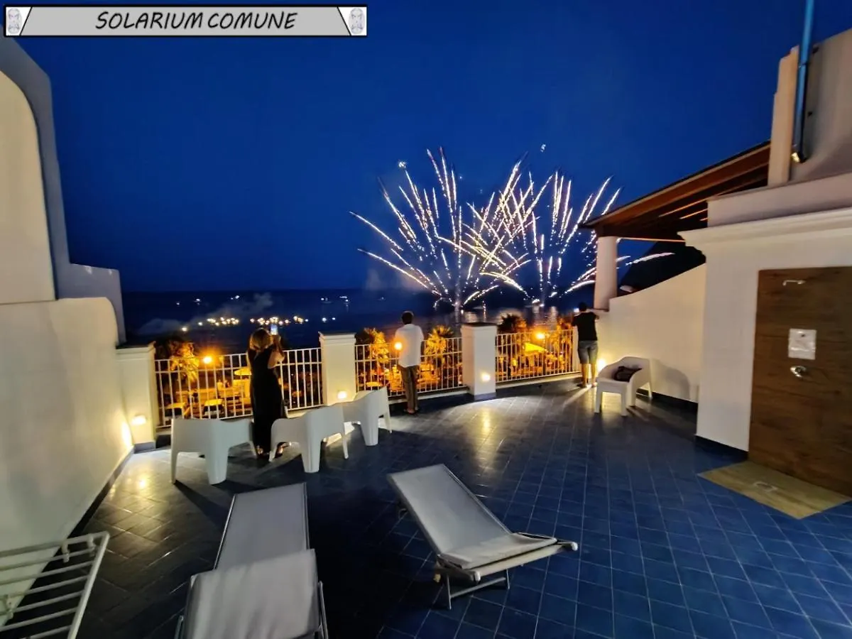 Affittacamere Hotel Zagma Un Passo Dal Mare Canneto